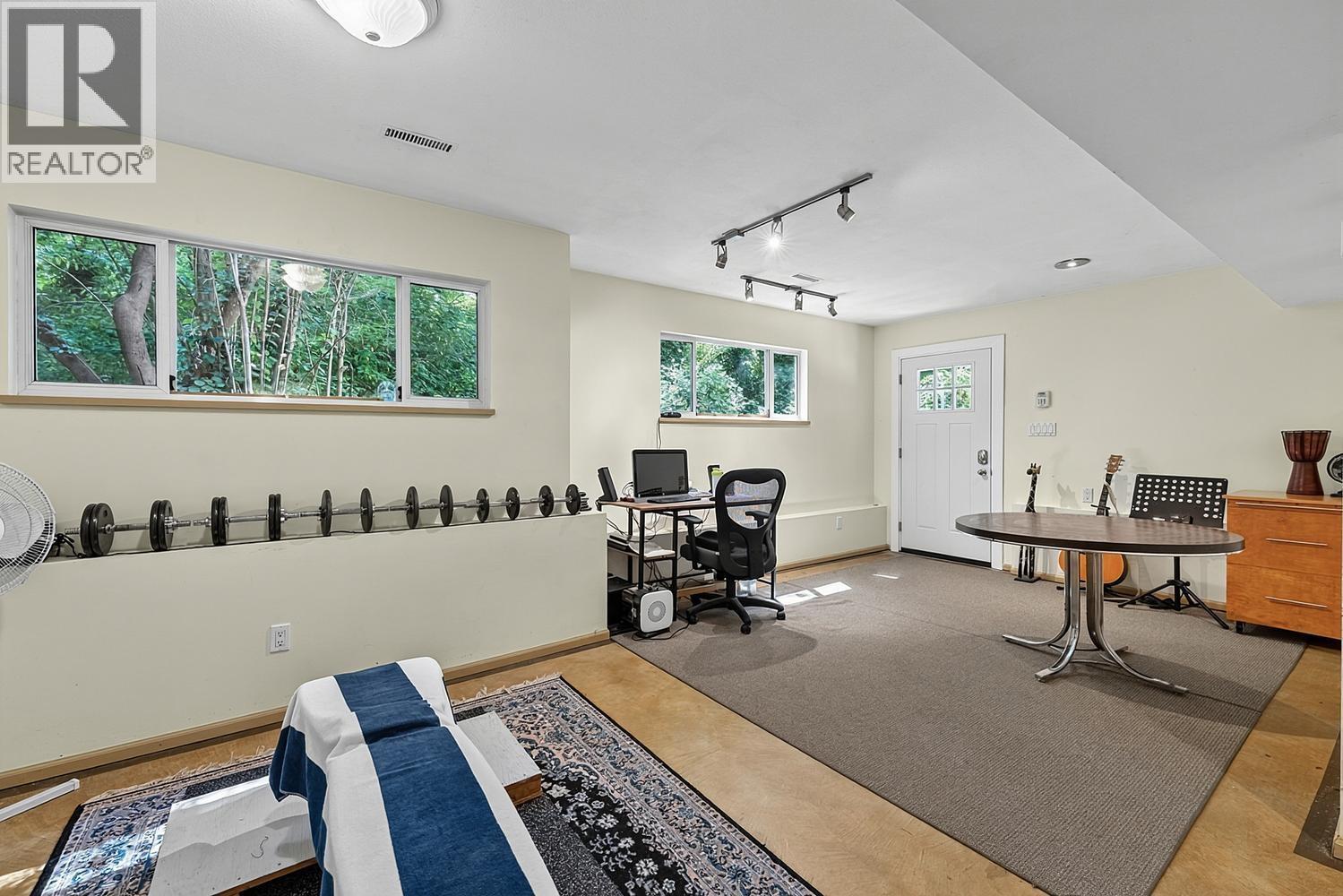 6136 Marine Drive, Burnaby, British Columbia  V3N 2Y1 - Photo 20 - R3150157