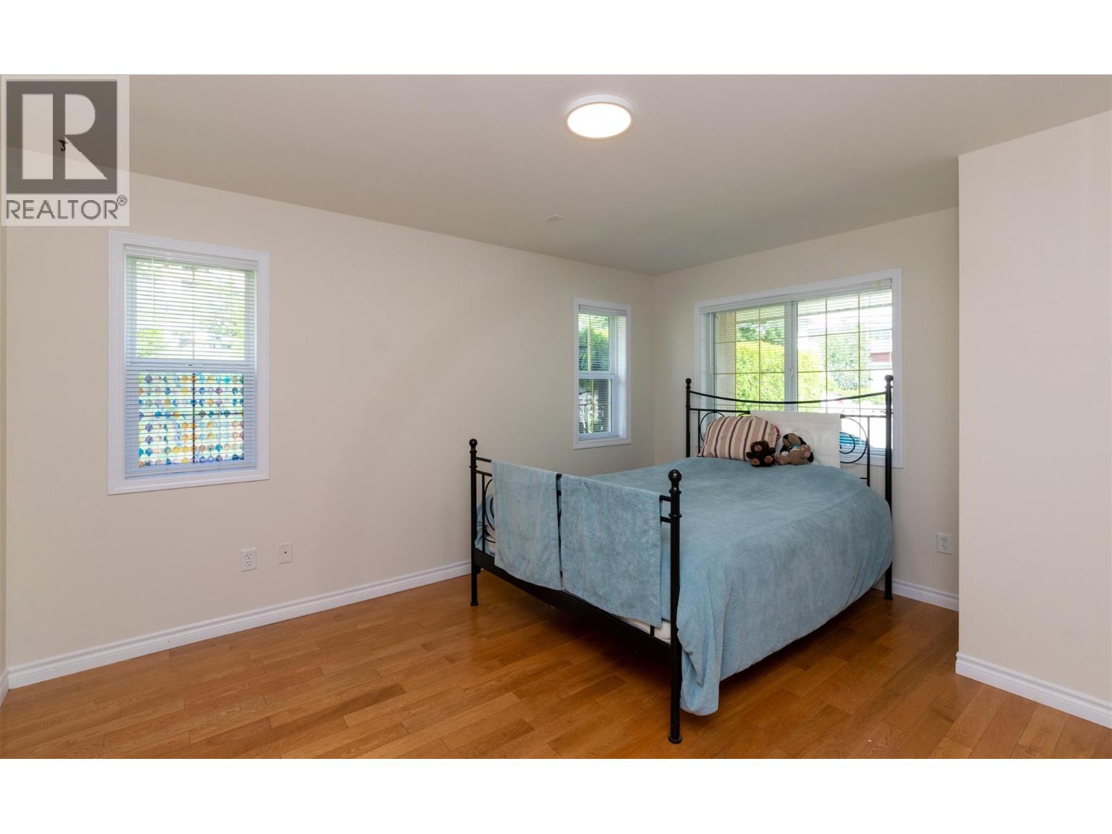 51 8 Avenue SW Unit# 15, Salmon Arm, British Columbia  V1E 3L9 - Photo 15 - 10393022