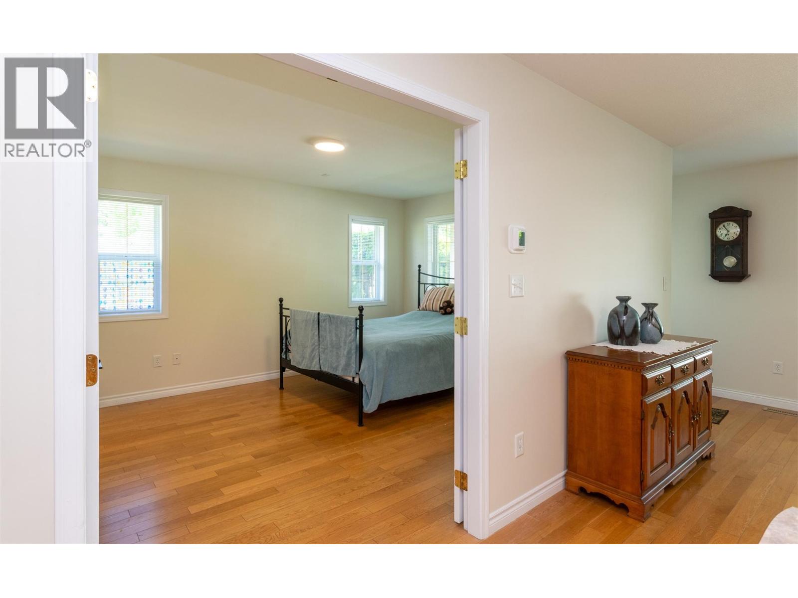 51 8 Avenue SW Unit# 15, Salmon Arm, British Columbia  V1E 3L9 - Photo 14 - 10393022