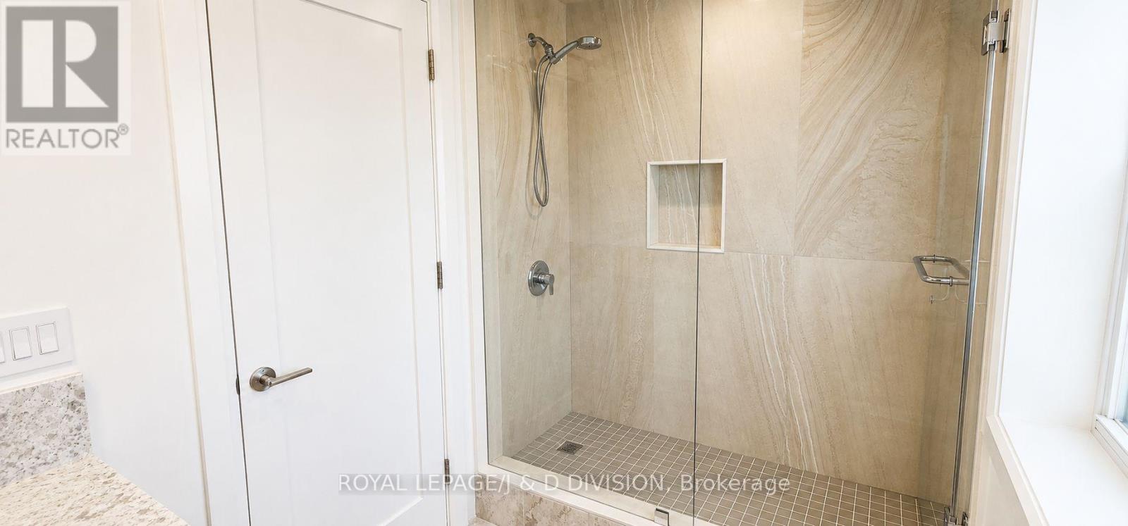 202 - 2579 Yonge Street, Toronto, Ontario  M4P 2J1 - Photo 19 - C13445588