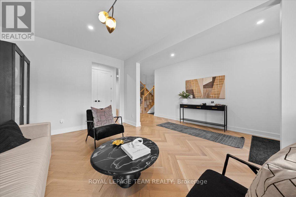 6022 Homecraft Street, Ottawa, Ontario  K0A 2Z0 - Photo 7 - X13630848