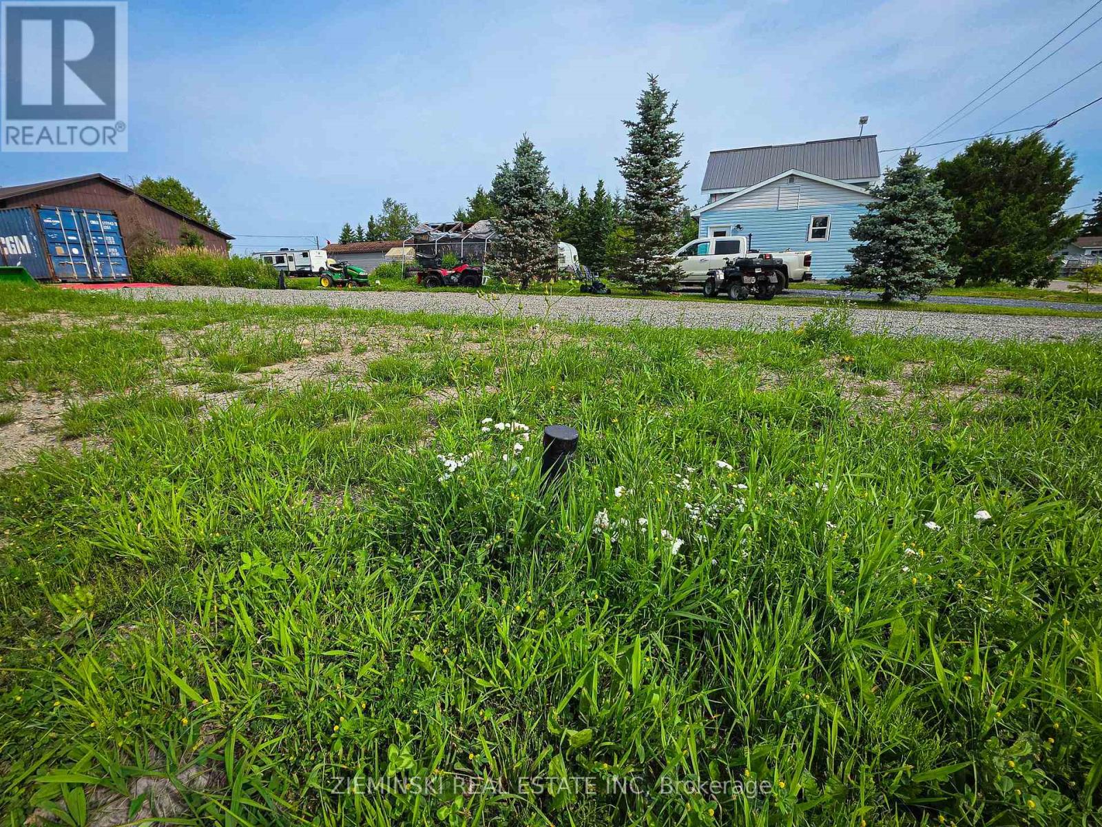 62 Edward Street, Iroquois Falls, Ontario  P0K 1E0 - Photo 12 - T13627726