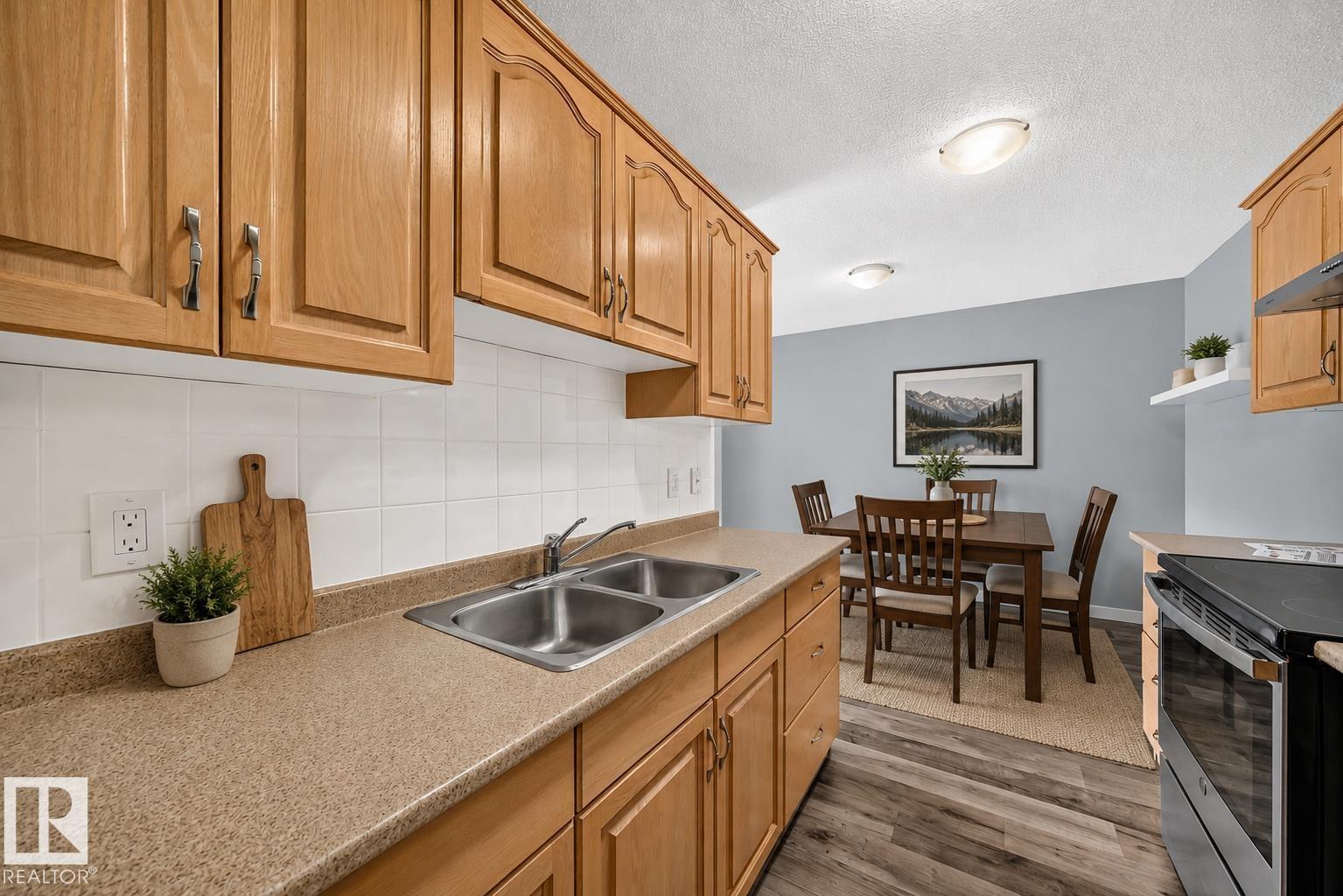261 Callingwood Two Nw, Edmonton, Alberta  T5T 1A3 - Photo 11 - E4496621