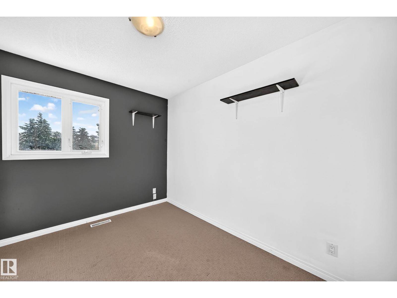 261 Callingwood Two Nw, Edmonton, Alberta  T5T 1A3 - Photo 17 - E4496621