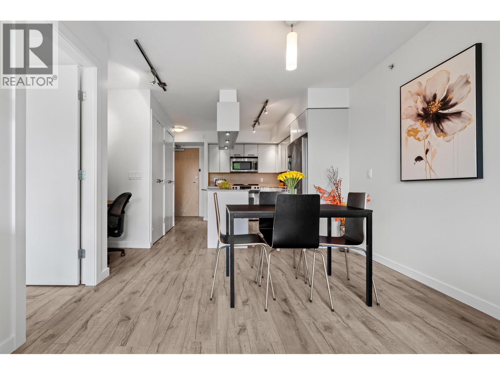 306 683 W Victoria Park, North Vancouver, British Columbia V7M 0A2 - Photo 9 - R3148308
