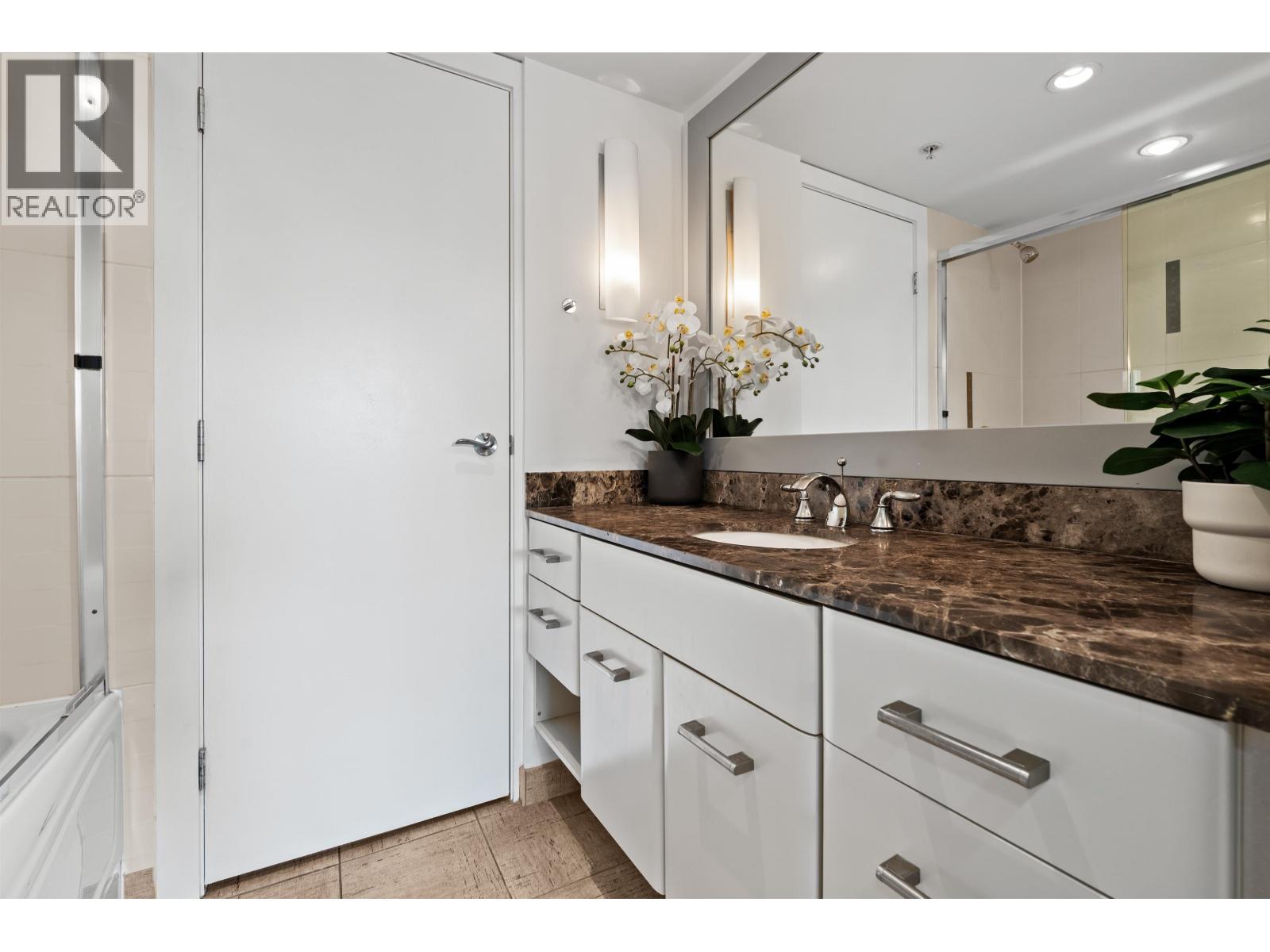 306 683 W Victoria Park, North Vancouver, British Columbia V7M 0A2 - Photo 18 - R3148308