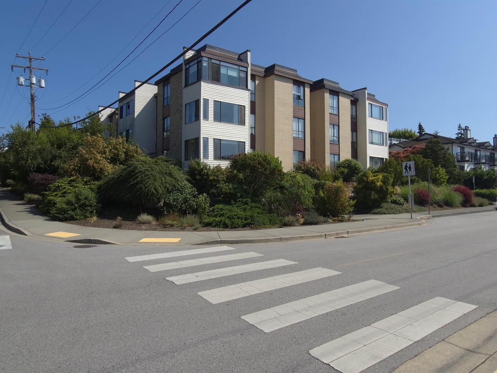 106 15265 Roper Avenue, White Rock, British Columbia  V4B 2E9 - Photo 4 - R3149782