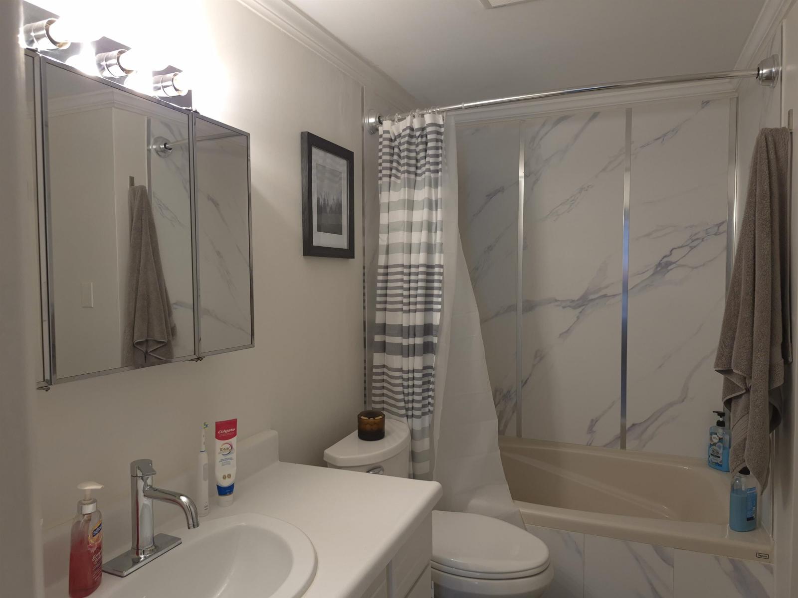 106 15265 Roper Avenue, White Rock, British Columbia  V4B 2E9 - Photo 17 - R3149782