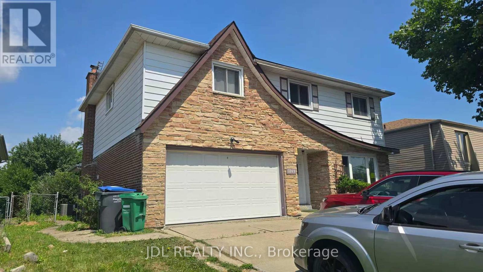 3769 BRANDON GATE DRIVE, Mississauga, Ontario