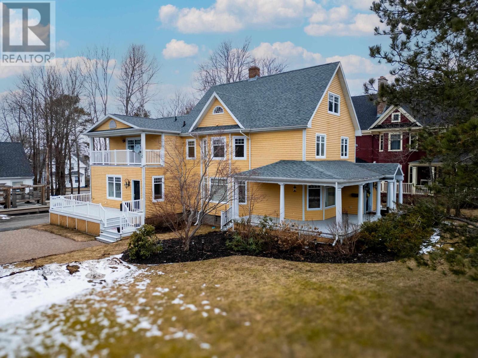 15 Whitney Avenue, Sydney, Nova Scotia  B1P 4Z6 - Photo 46 - 202608236