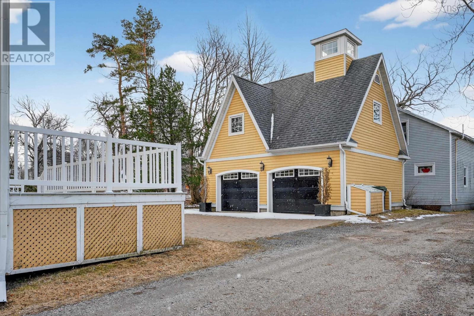 15 Whitney Avenue, Sydney, Nova Scotia  B1P 4Z6 - Photo 5 - 202608236