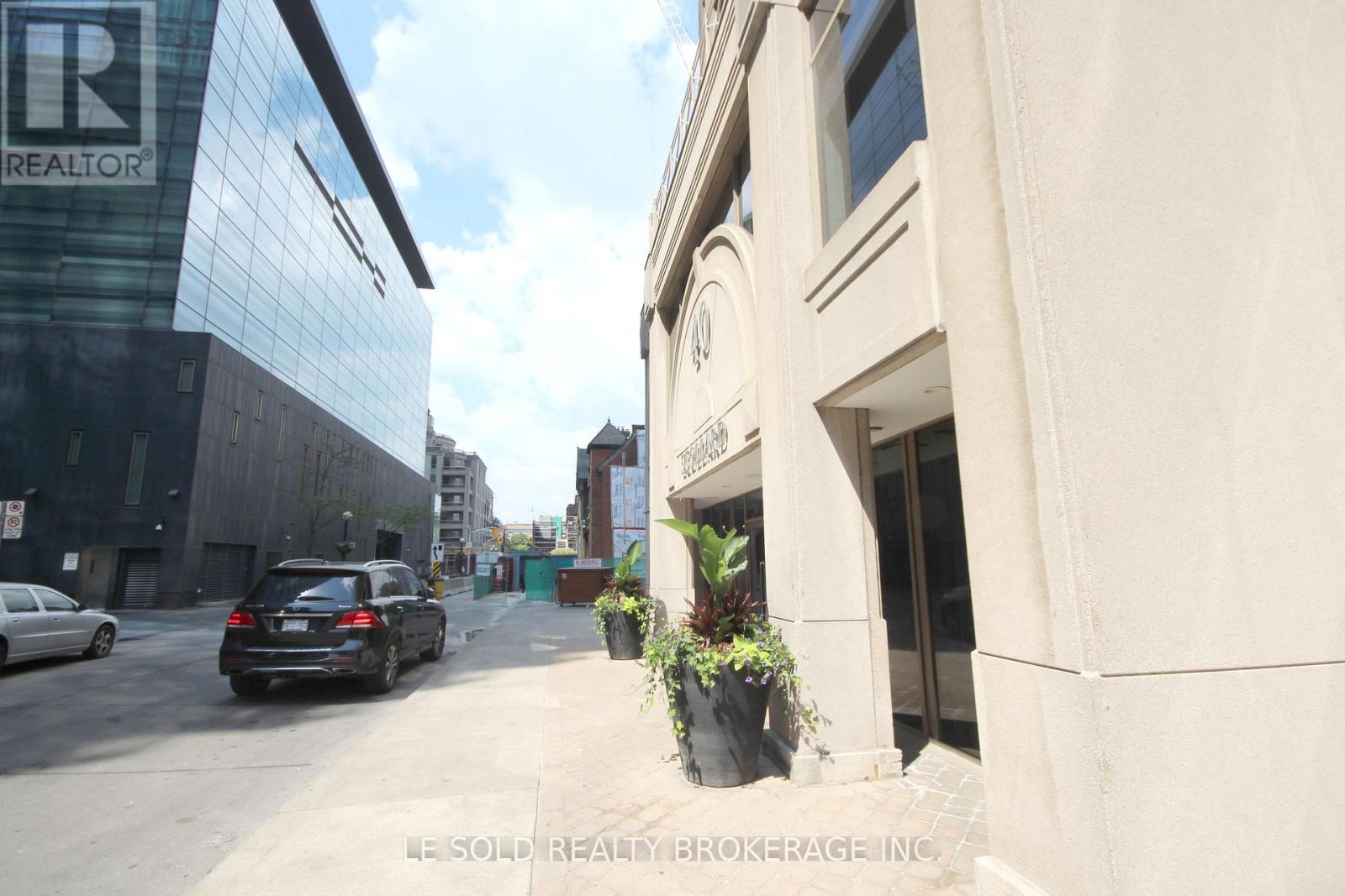 602 - 40 Scollard Street, Toronto, Ontario  M5R 3S1 - Photo 12 - C13608690
