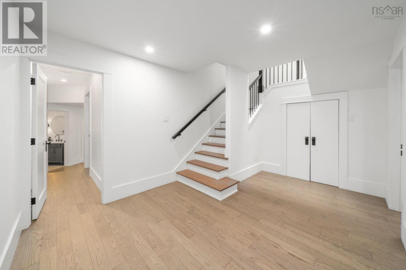 905 Marlborough Woods, Halifax, Nova Scotia  B3H 1H9 - Photo 33 - 202613773