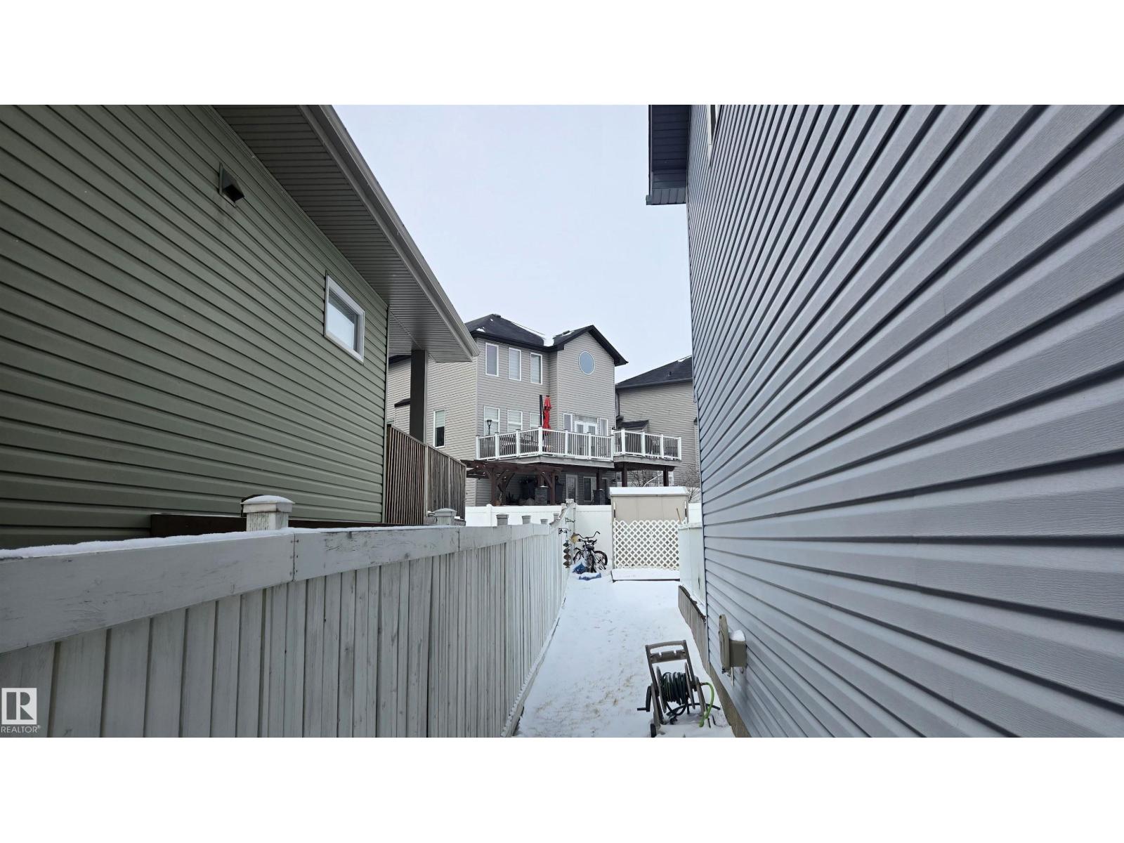 3724 163 Av Nw, Edmonton, Alberta  T5Y 0H9 - Photo 7 - E4498776