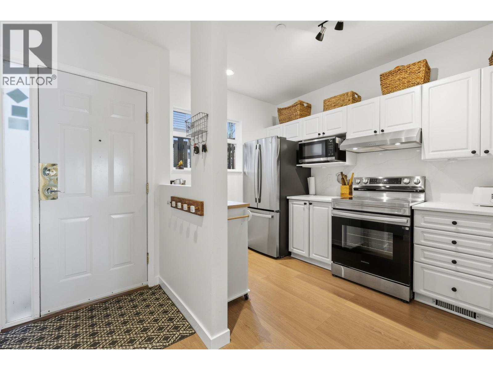 1 8581 Jellicoe Street, Vancouver, British Columbia V5S 4T5 - Photo 8 - R3145876