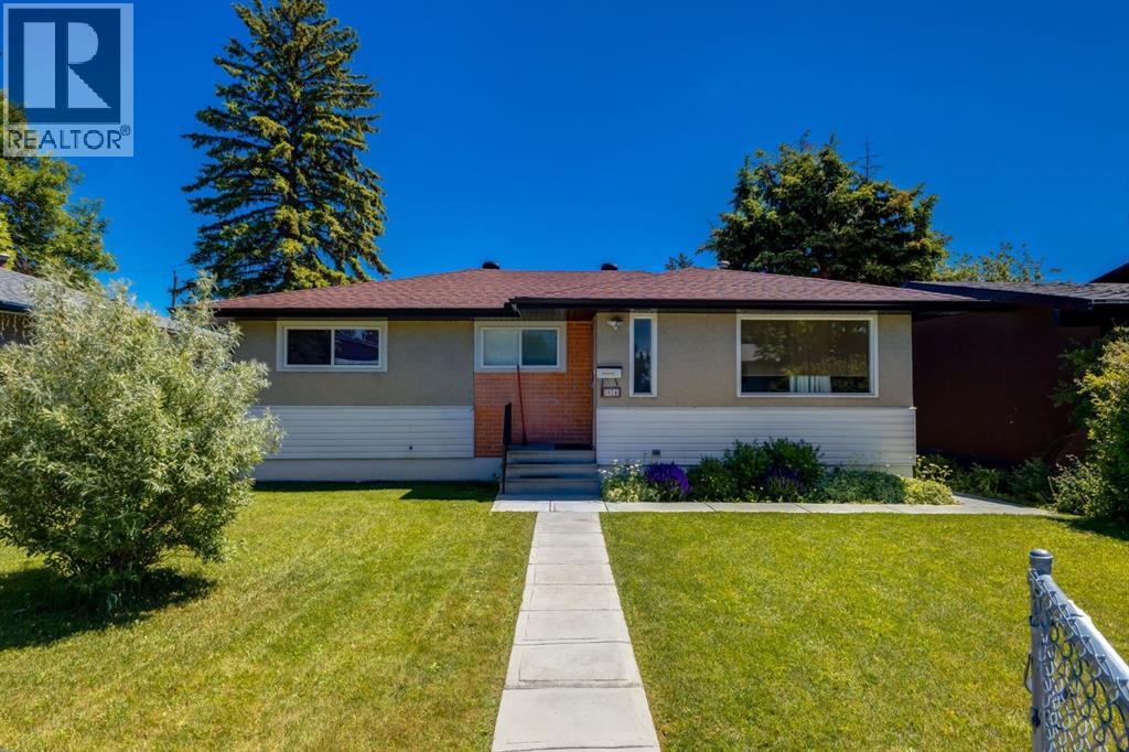2024 43 Street SE, Calgary, Alberta