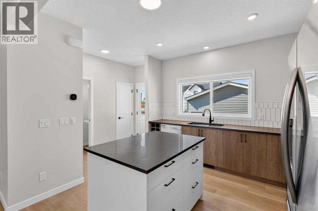 18 Chinook Winds Court Sw, Airdrie, Alberta  T4B 5X6 - Photo 11 - A2334217