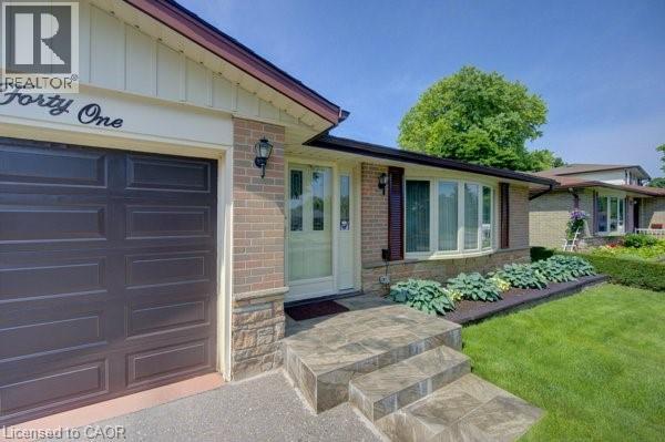 141 Hazelglen Drive, Kitchener, Ontario  N2M 2E6 - Photo 4 - 40844361