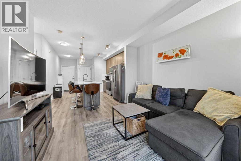 403, 71 Shawnee Common SW, Calgary, Alberta  T2Y 0R2 - Photo 10 - A2314606