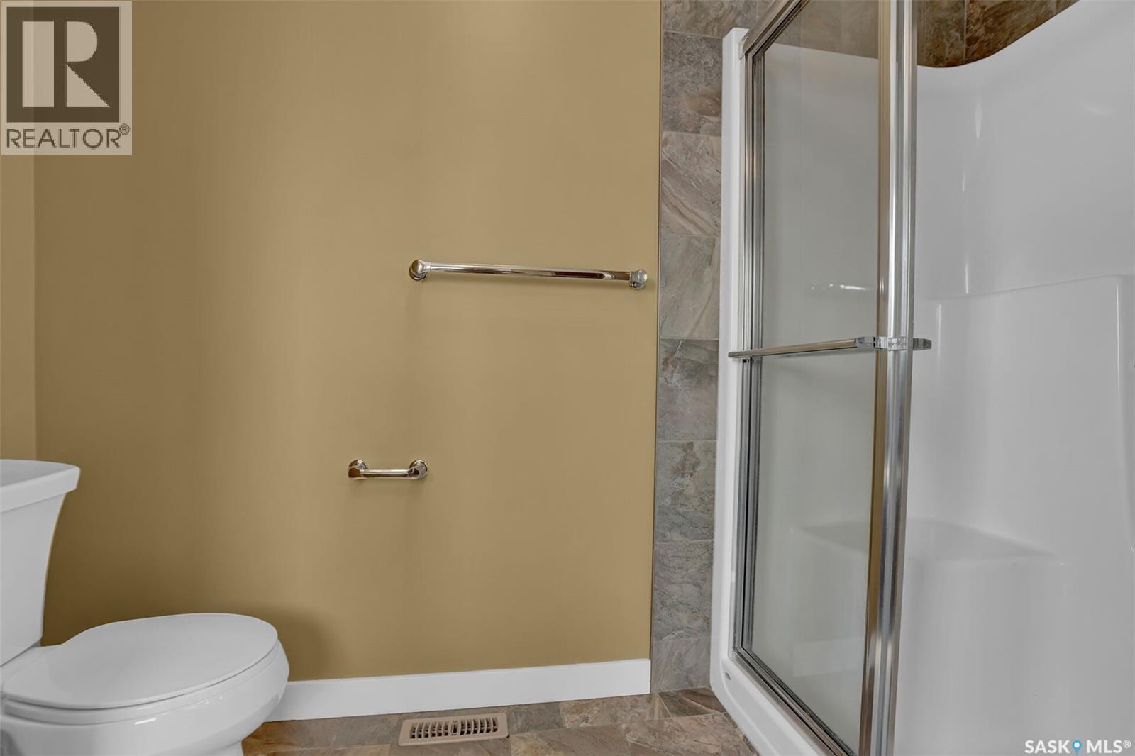 6033 Little Pine Loop, Regina, Saskatchewan S4X 0H5 - Photo 23 - SK044296