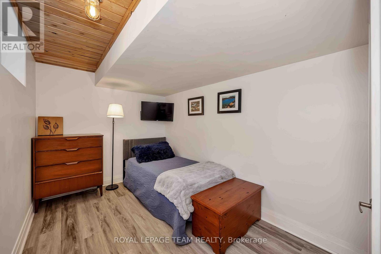 22 Centre Street, North Grenville, Ontario  K0G 1B0 - Photo 38 - X13631954