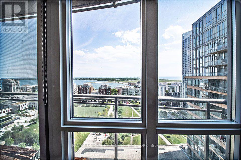 2208 - 21 Iceboat Terrace, Toronto, Ontario M5V 4B1 - Photo 4 - C13631970
