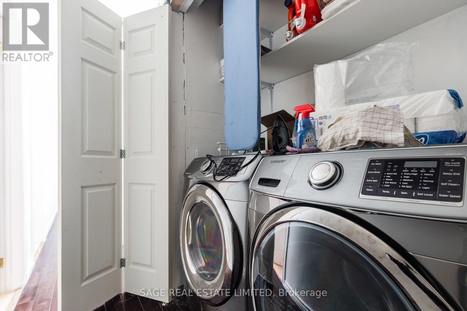 433 Woodfield Road, Toronto, Ontario  M4L 2X4 - Photo 17 - E13631950