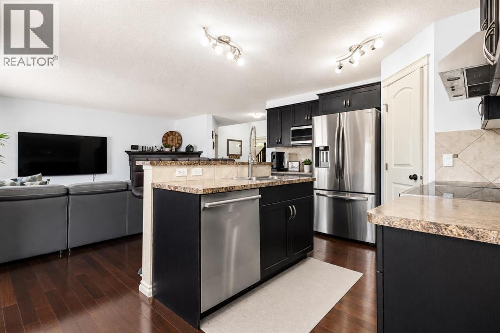 821 Auburn Bay Boulevard SE, Calgary, Alberta  T3M 0H5 - Photo 12 - A2324832
