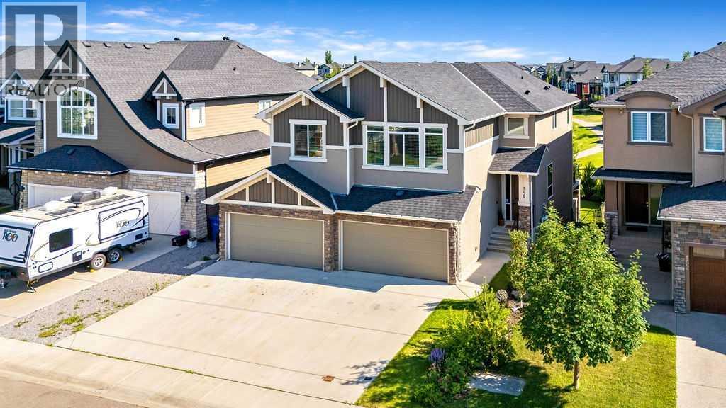 148 Rainbow Falls Glen, Chestermere, Alberta  T1X 0S5 - Photo 4 - A2329472