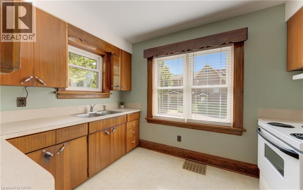 224 Weber Street E, Kitchener, Ontario  N2H 1E8 - Photo 14 - 40852936