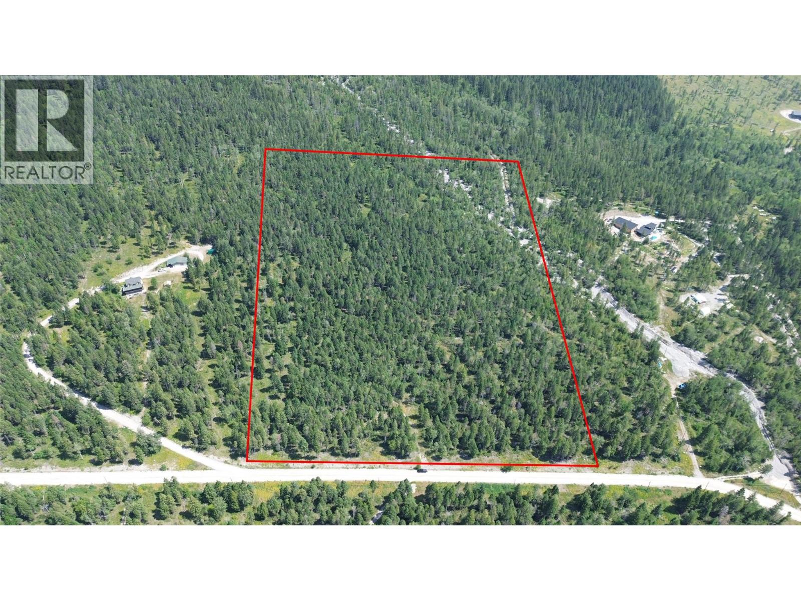 Lot 4 - Kindersley Road, Edgewater, British Columbia  V0A 1E0 - Photo 2 - 10395759