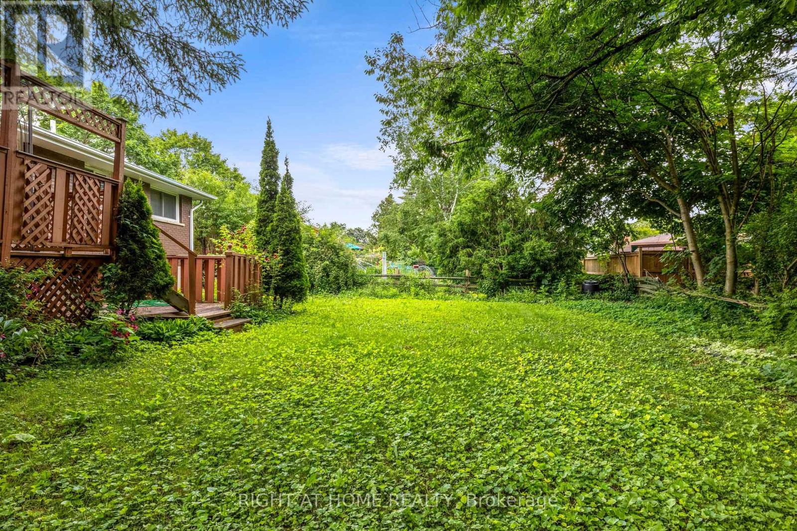 Upper - 695 Glen Forrest Boulevard, Waterloo, Ontario  N2L 4K7 - Photo 19 - X13492270