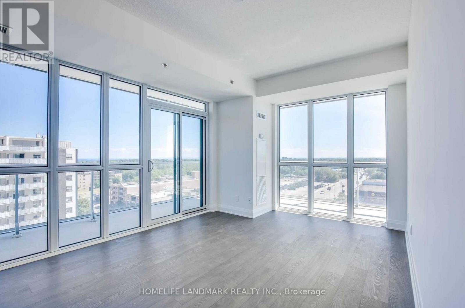 809 - 55 SPEERS ROAD, Oakville, Ontario