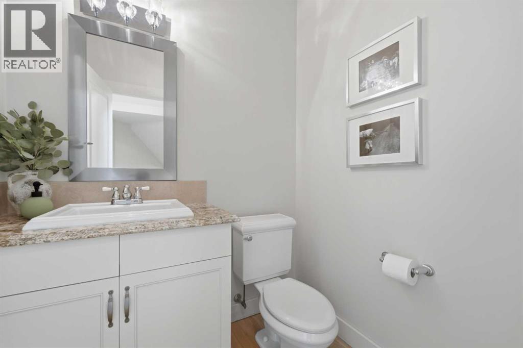 8216 9 Avenue SW, Calgary, Alberta  T3H 0C2 - Photo 18 - A2332270