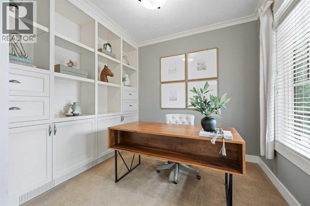 8216 9 Avenue SW, Calgary, Alberta  T3H 0C2 - Photo 4 - A2332270