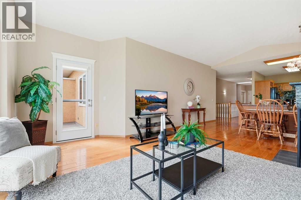 206 Scimitar Heath NW, Calgary, Alberta  T3L 2E1 - Photo 10 - A2323208