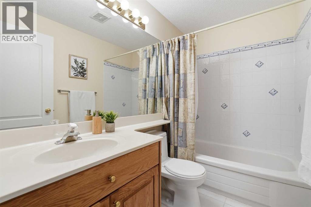 206 Scimitar Heath NW, Calgary, Alberta  T3L 2E1 - Photo 37 - A2323208
