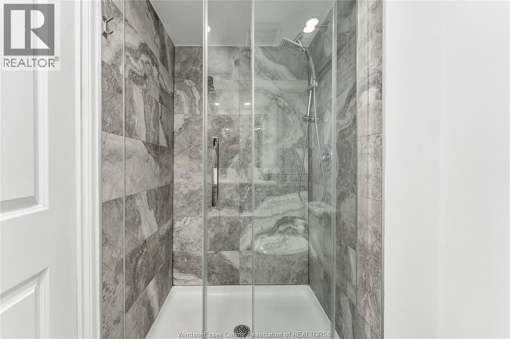 5120 Iris Place, Windsor, Ontario  N8T 1L6 - Photo 11 - 26018647