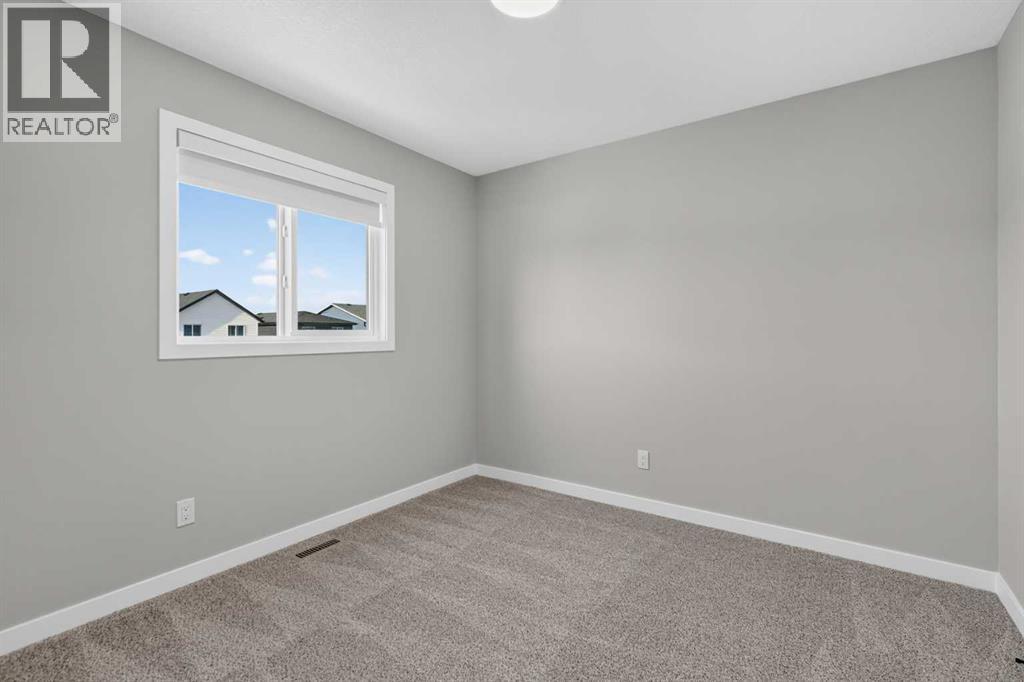 22 Chinook Winds Court SW, Airdrie, Alberta  T4B 5X6 - Photo 25 - A2334349