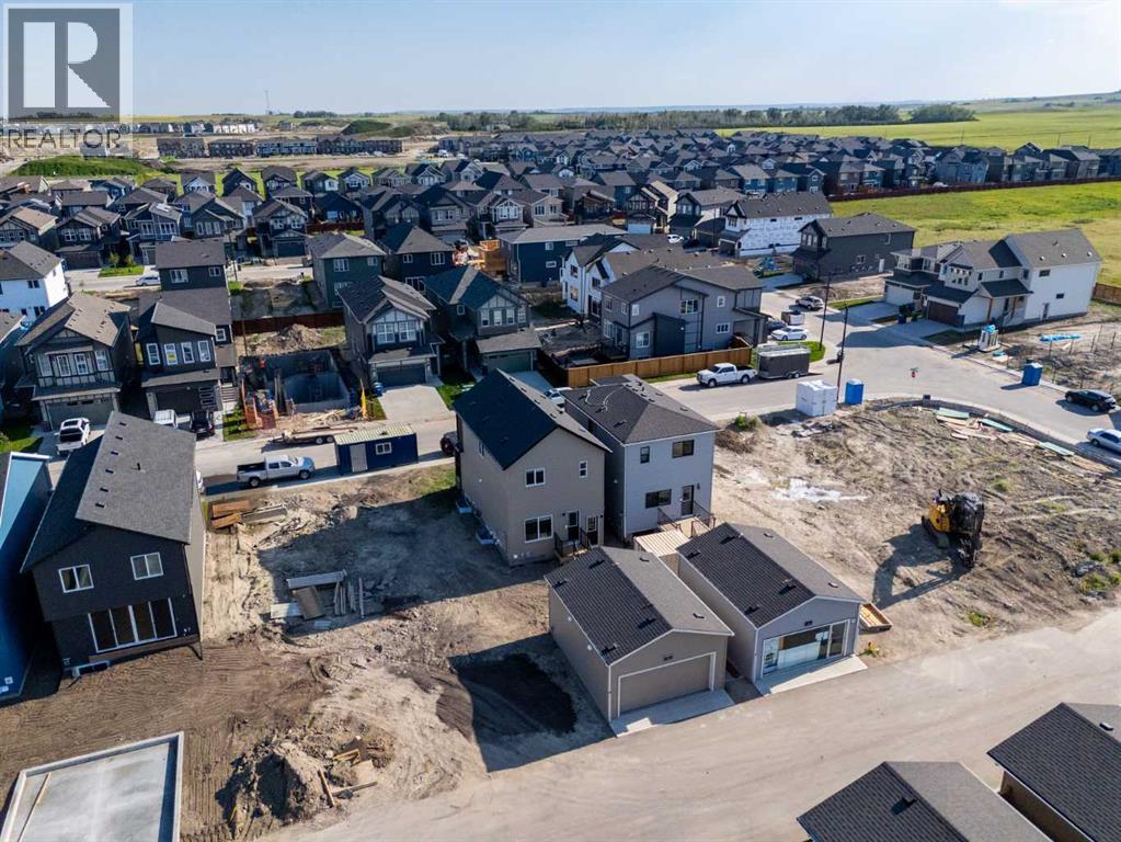 22 Chinook Winds Court SW, Airdrie, Alberta  T4B 5X6 - Photo 30 - A2334349