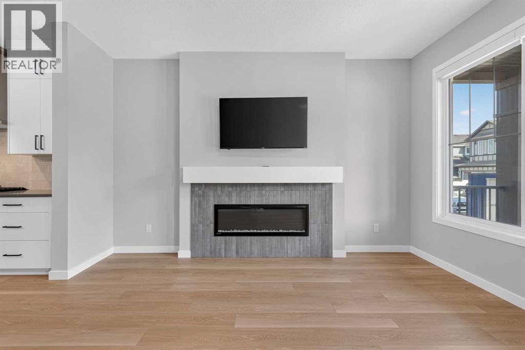 22 Chinook Winds Court SW, Airdrie, Alberta  T4B 5X6 - Photo 6 - A2334349