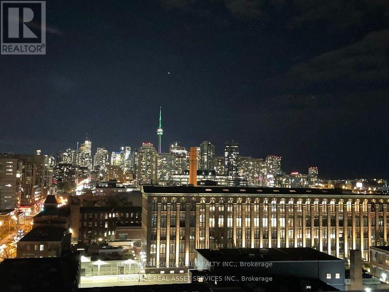 LPH 18 - 270 DUFFERIN STREET, Toronto, Ontario