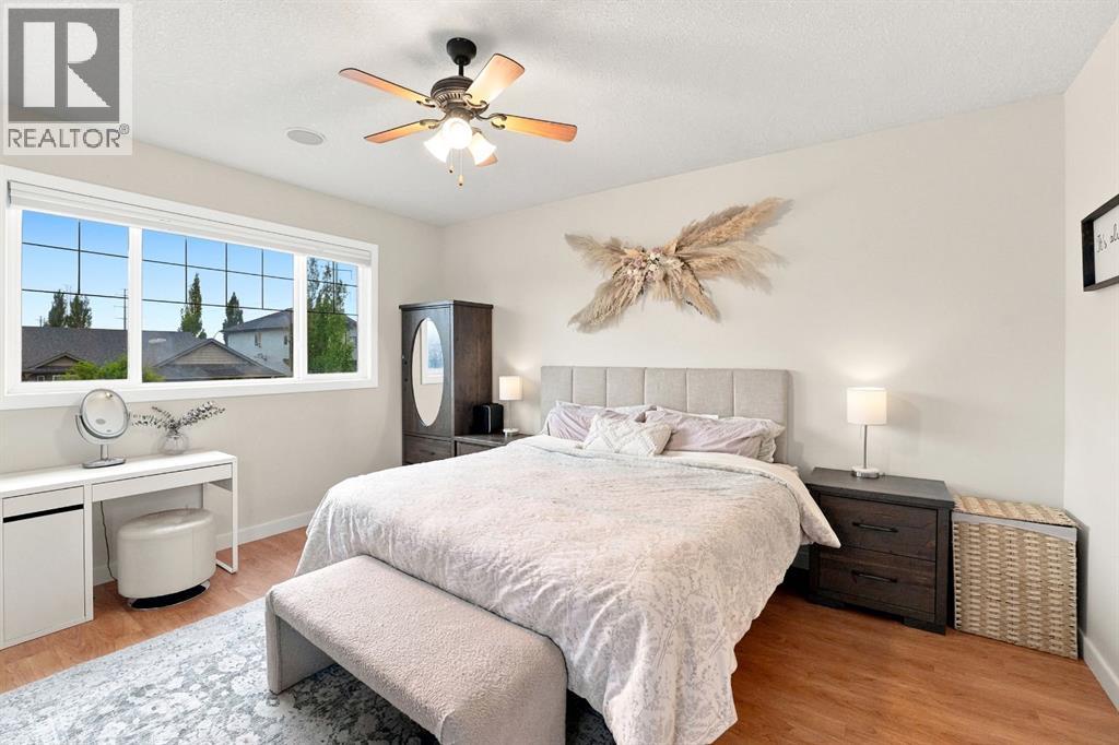 100 Vincent Close, Red Deer, Alberta  T4R 0H8 - Photo 16 - A2332128