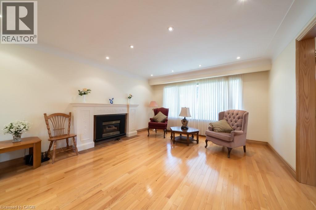 47 Westminster Avenue Unit# 4, Hamilton, Ontario  L9C 4L8 - Photo 10 - 40837119