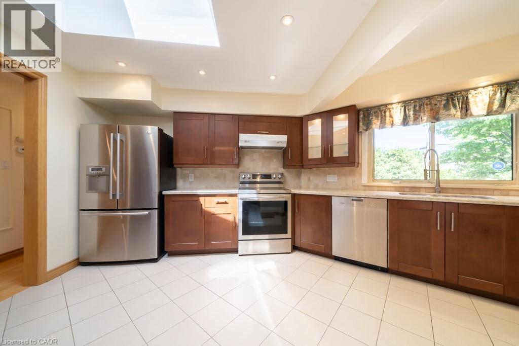 47 Westminster Avenue Unit# 4, Hamilton, Ontario  L9C 4L8 - Photo 8 - 40837119