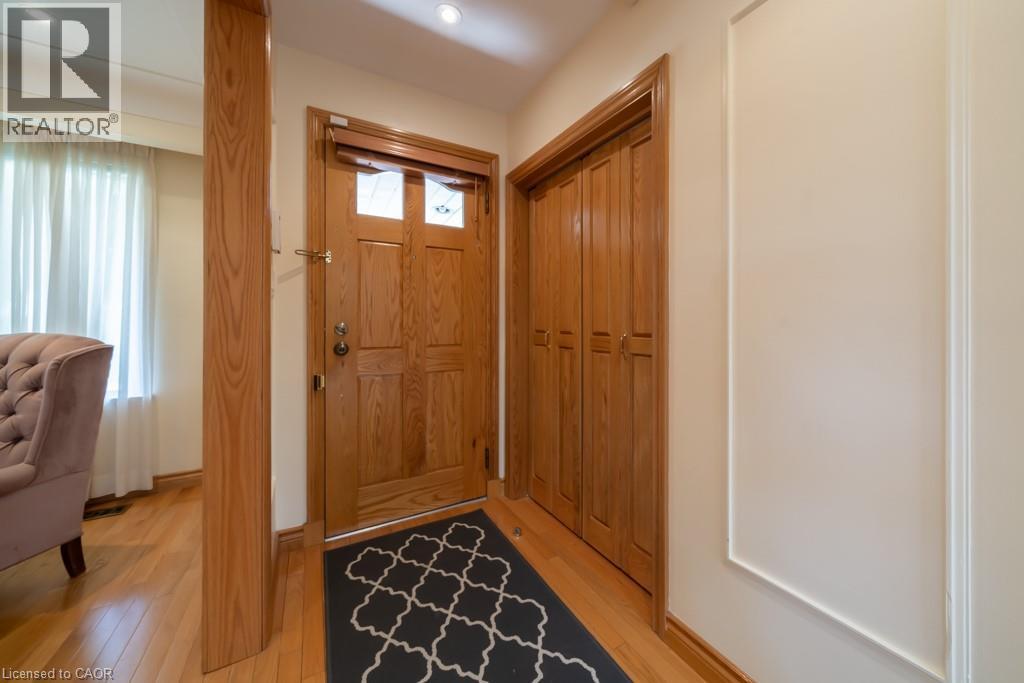 47 Westminster Avenue Unit# 4, Hamilton, Ontario  L9C 4L8 - Photo 12 - 40837119