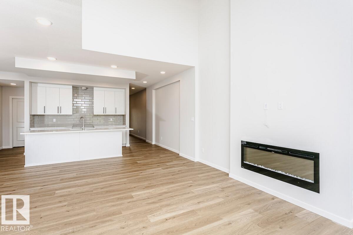17332 5th St Nw, Edmonton, Alberta  T5Y 6G4 - Photo 11 - E4488568
