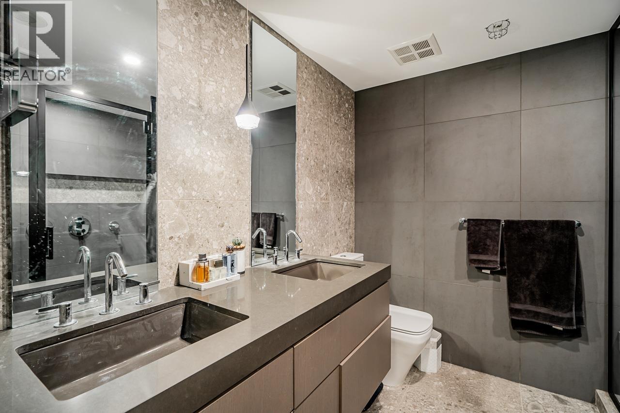 2207 198 Aquarius Mews, Vancouver, British Columbia  V6Z 2Y4 - Photo 21 - R3151969