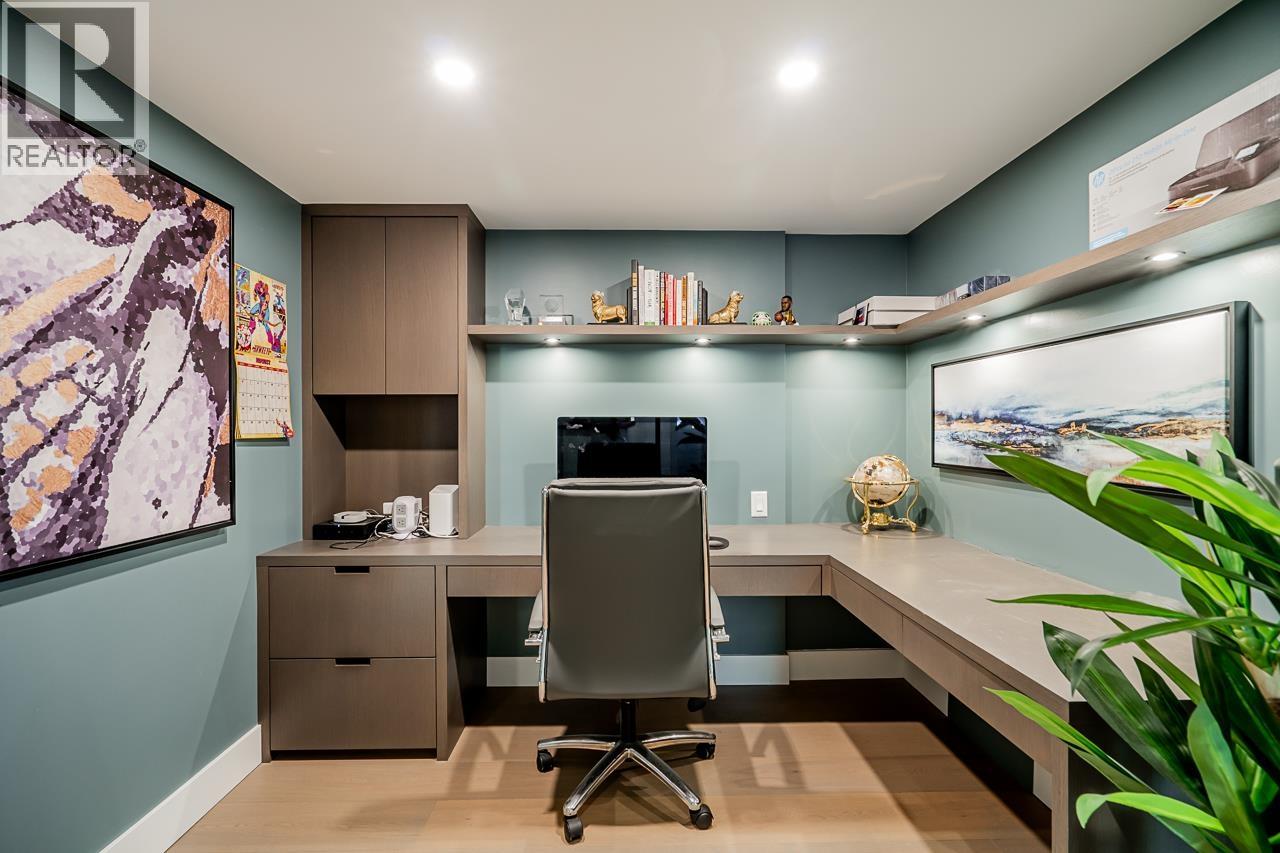 2207 198 Aquarius Mews, Vancouver, British Columbia  V6Z 2Y4 - Photo 28 - R3151969