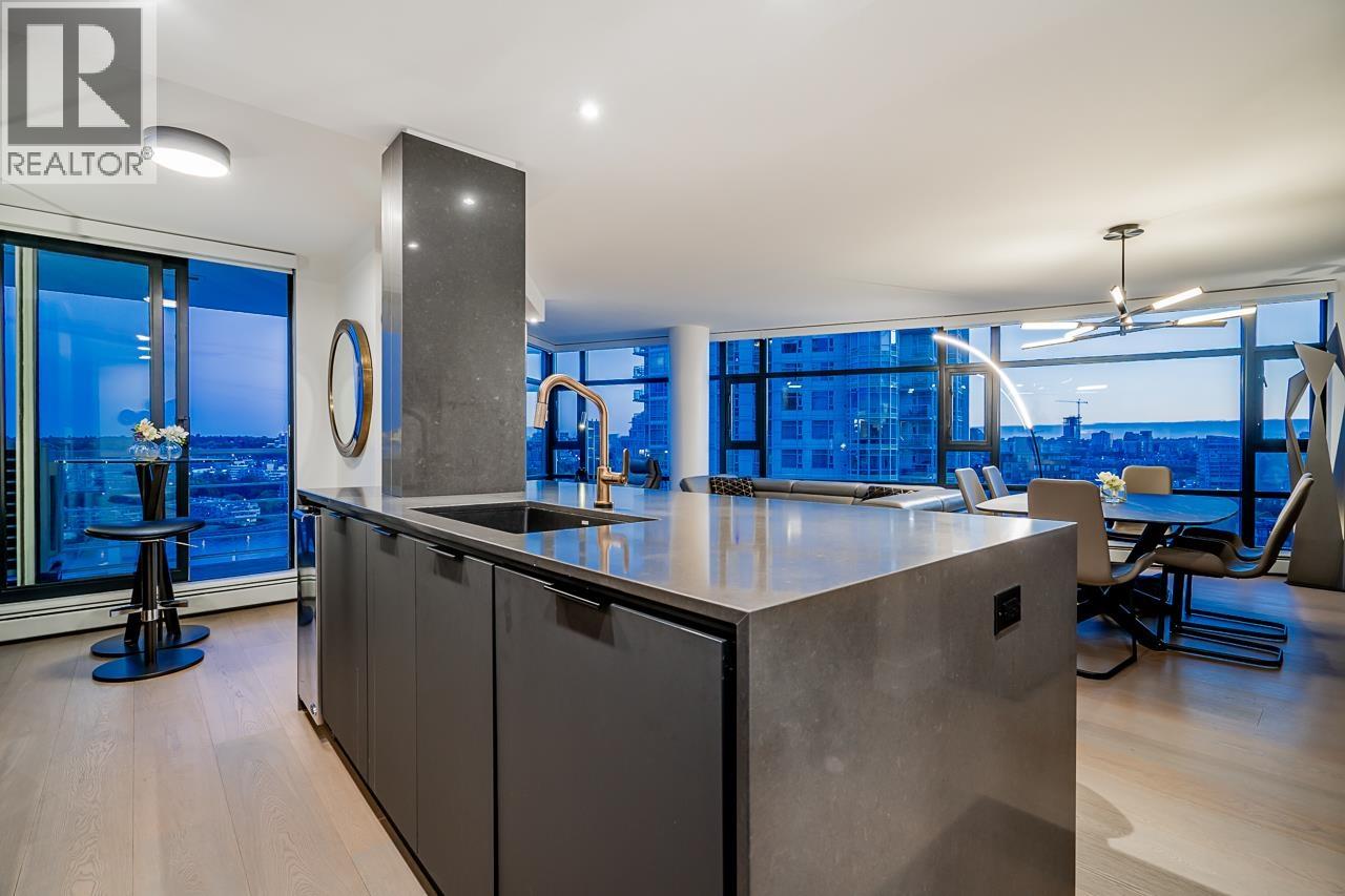 2207 198 Aquarius Mews, Vancouver, British Columbia  V6Z 2Y4 - Photo 6 - R3151969
